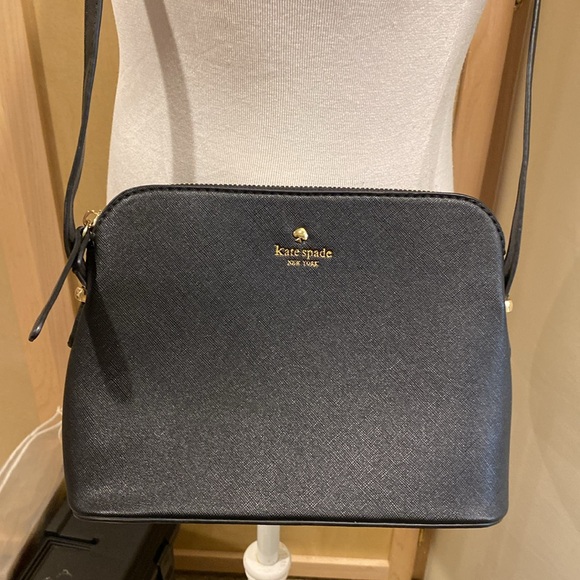 NWOT Kate Spade black crossbody bag Perfect Size! - Picture 2 of 5